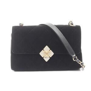 Chanel Matelasse Shoulder Bag Black